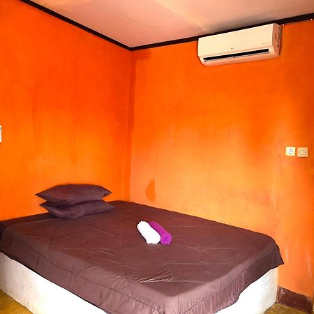 Roy Homestay Kuta Kuta  Zewnętrze zdjęcie