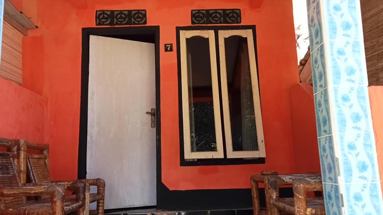 Roy Homestay Kuta Kuta  Zewnętrze zdjęcie