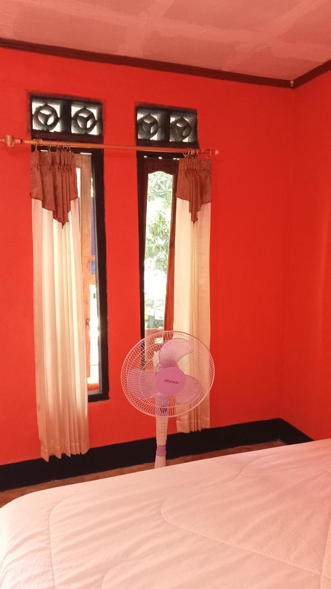 Roy Homestay Kuta Kuta  Zewnętrze zdjęcie