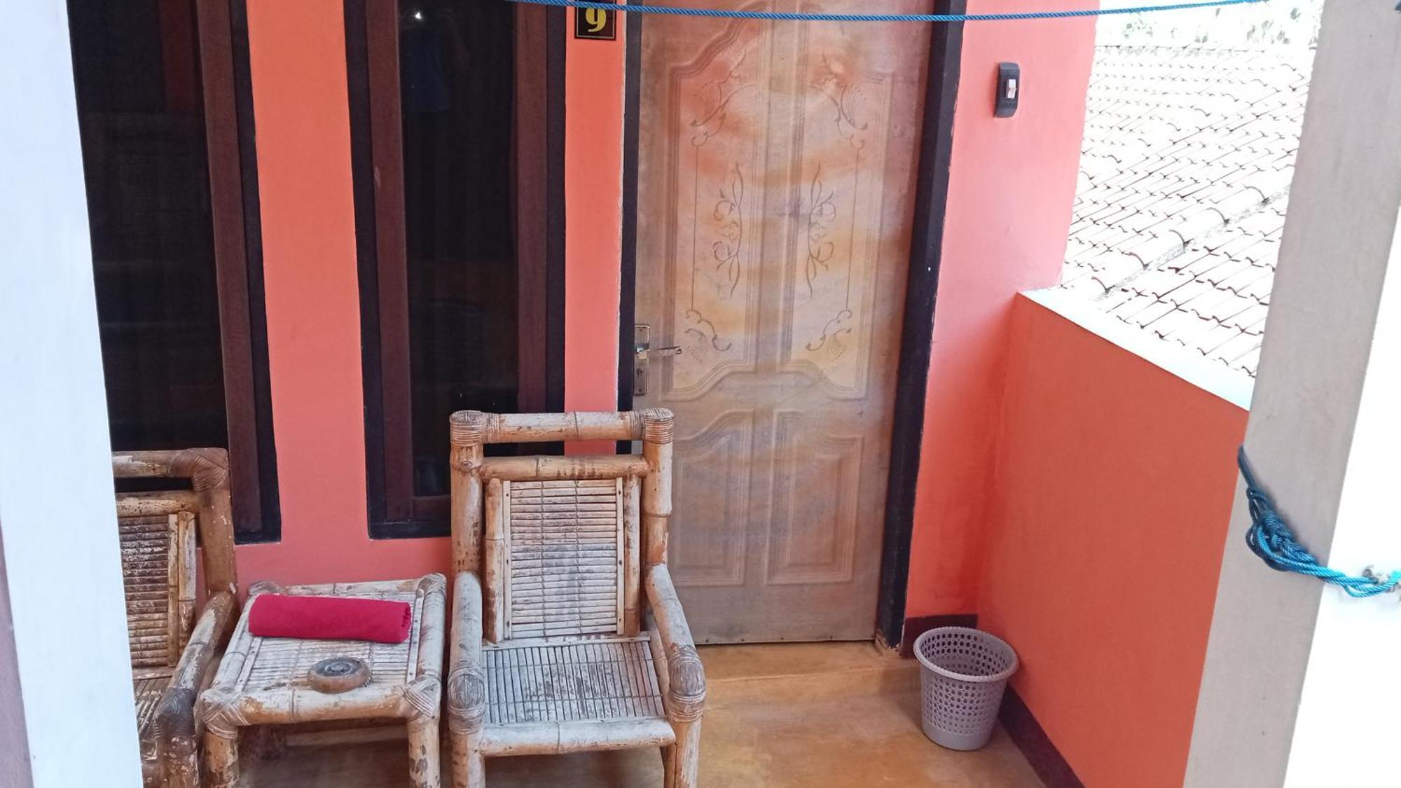 Roy Homestay Kuta Kuta  Zewnętrze zdjęcie