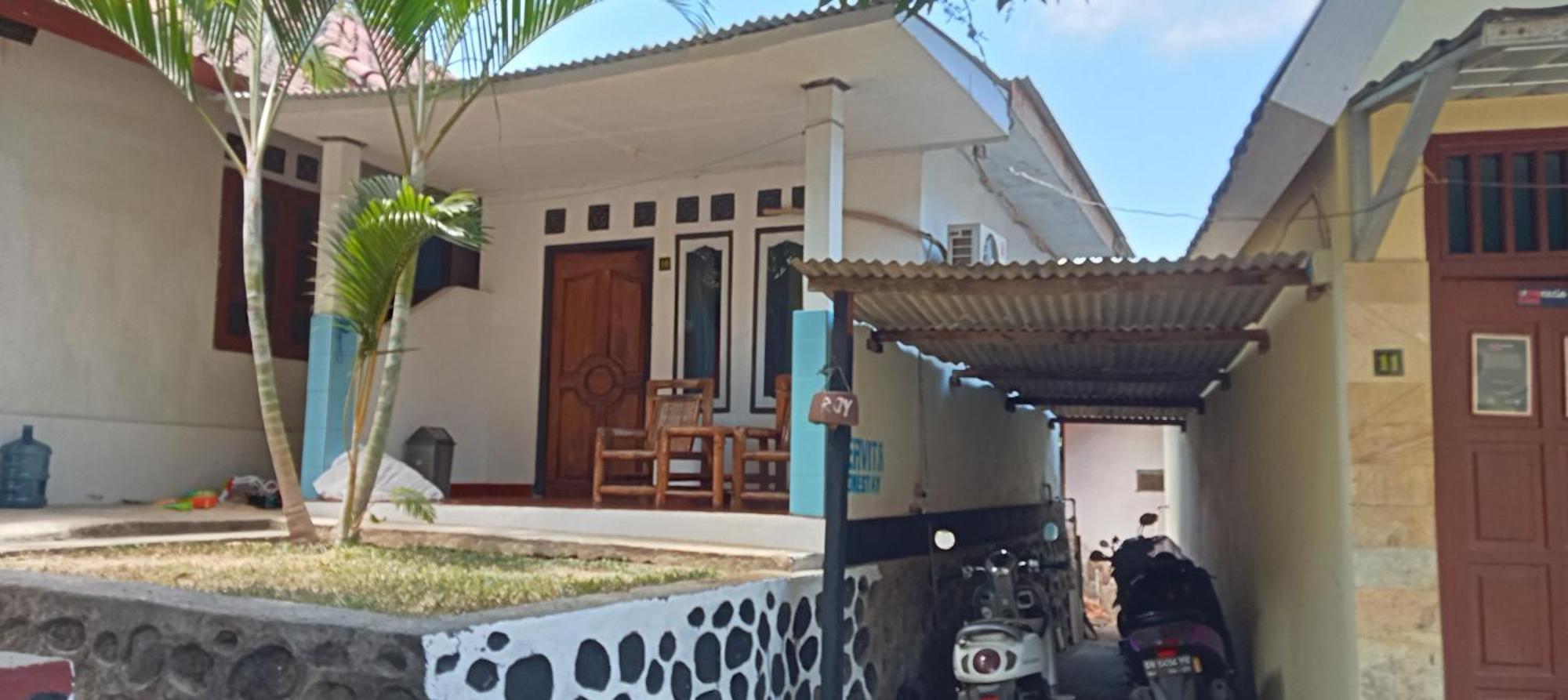 Roy Homestay Kuta Kuta  Zewnętrze zdjęcie