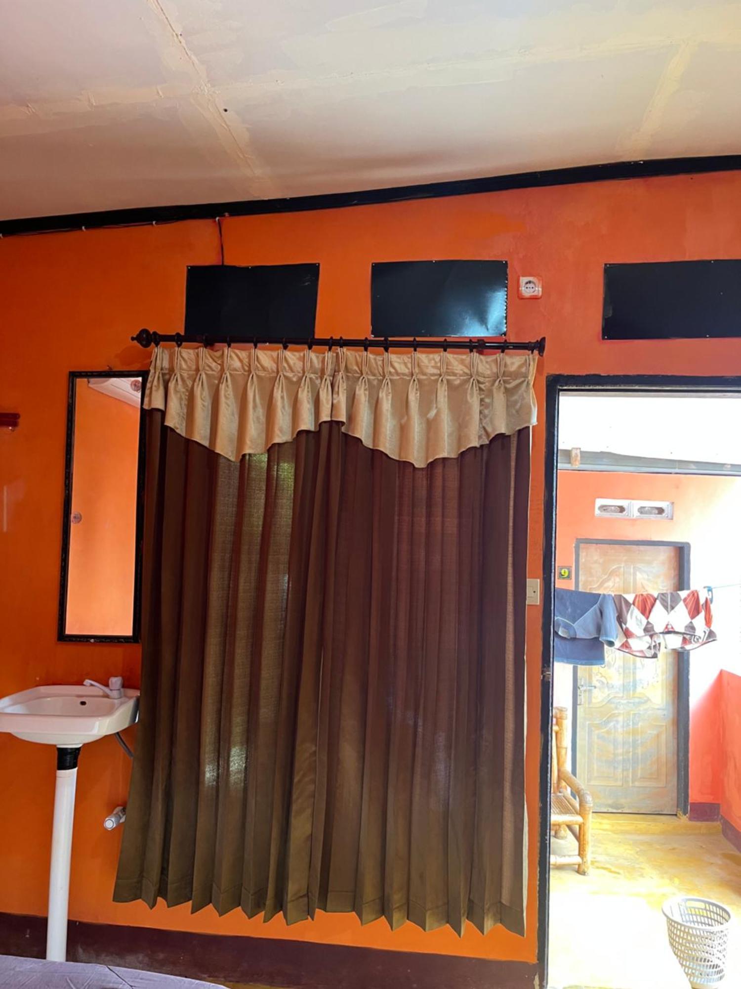 Roy Homestay Kuta Kuta  Zewnętrze zdjęcie